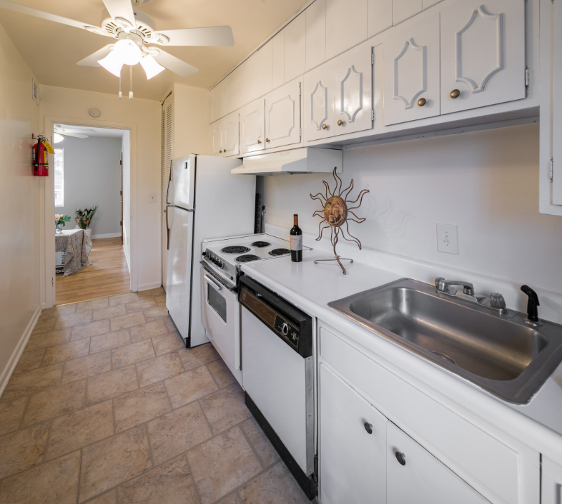 463 Church St #C - Photo 4 of 50