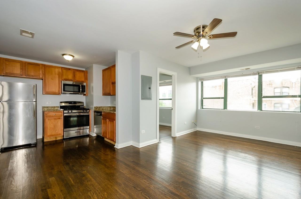 The Marshfield at Howard Street - Photo 3 of 29