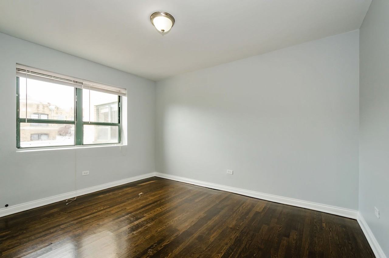 The Marshfield at Howard Street - Photo 6 of 29