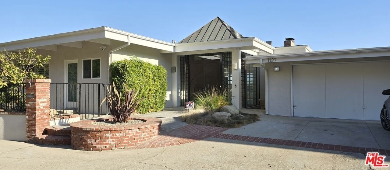 1127 Lachman Ln, Los Angeles, CA 90272 5 bedroom House Rental Zumper