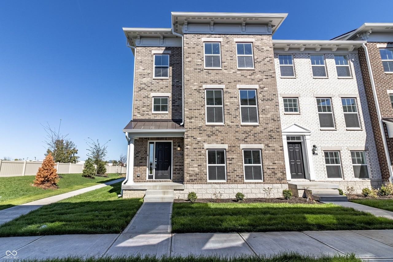 9315 Benton Drive - Photo 2 of 50