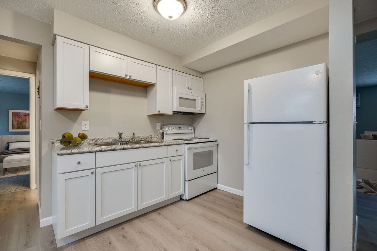 1 & 2 Bedrooms at Clearwater Apartments – Comfort & Convenience in Reading! - Photo 4 of 33