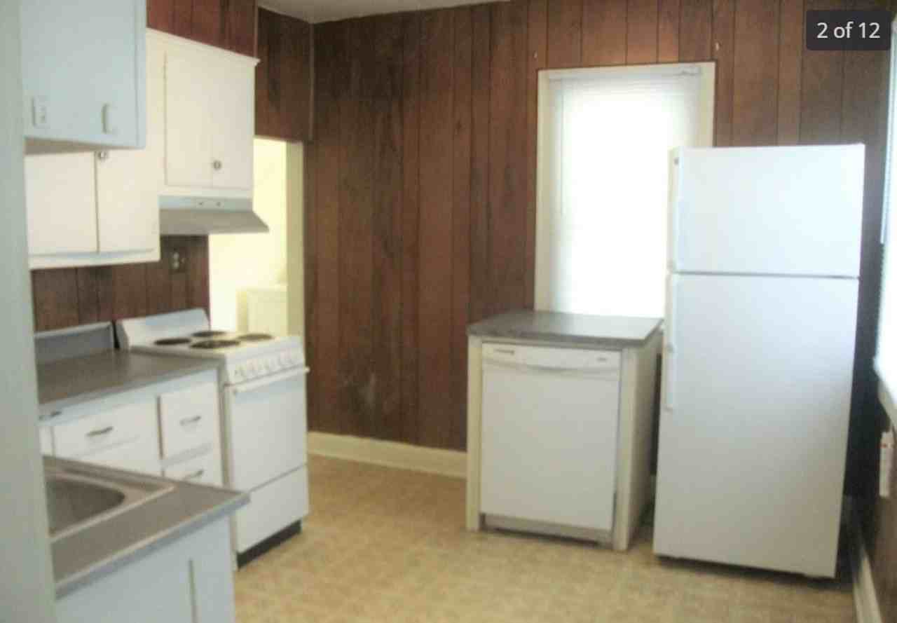 327 S Talley Ave - Photo 3 of 46