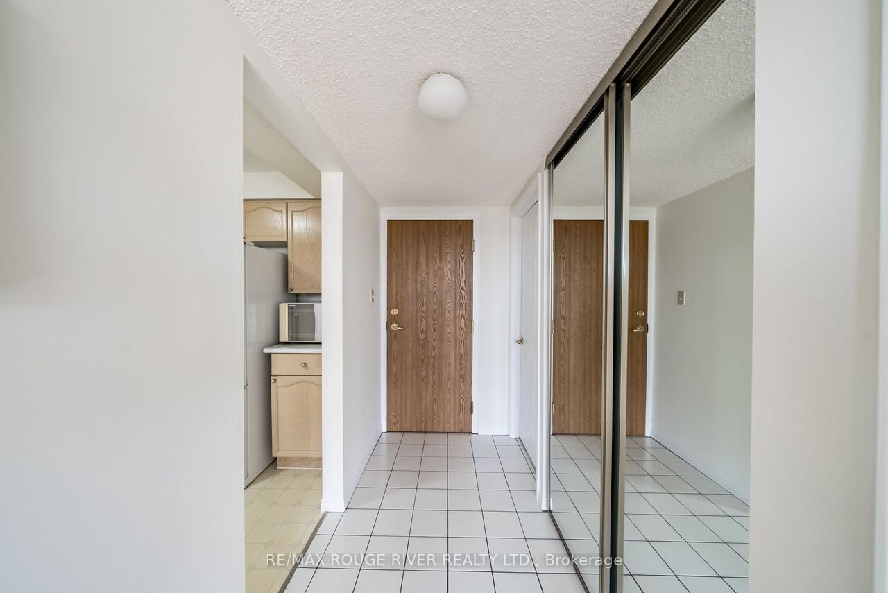 1 Queen Street #302 - Photo 3 of 15