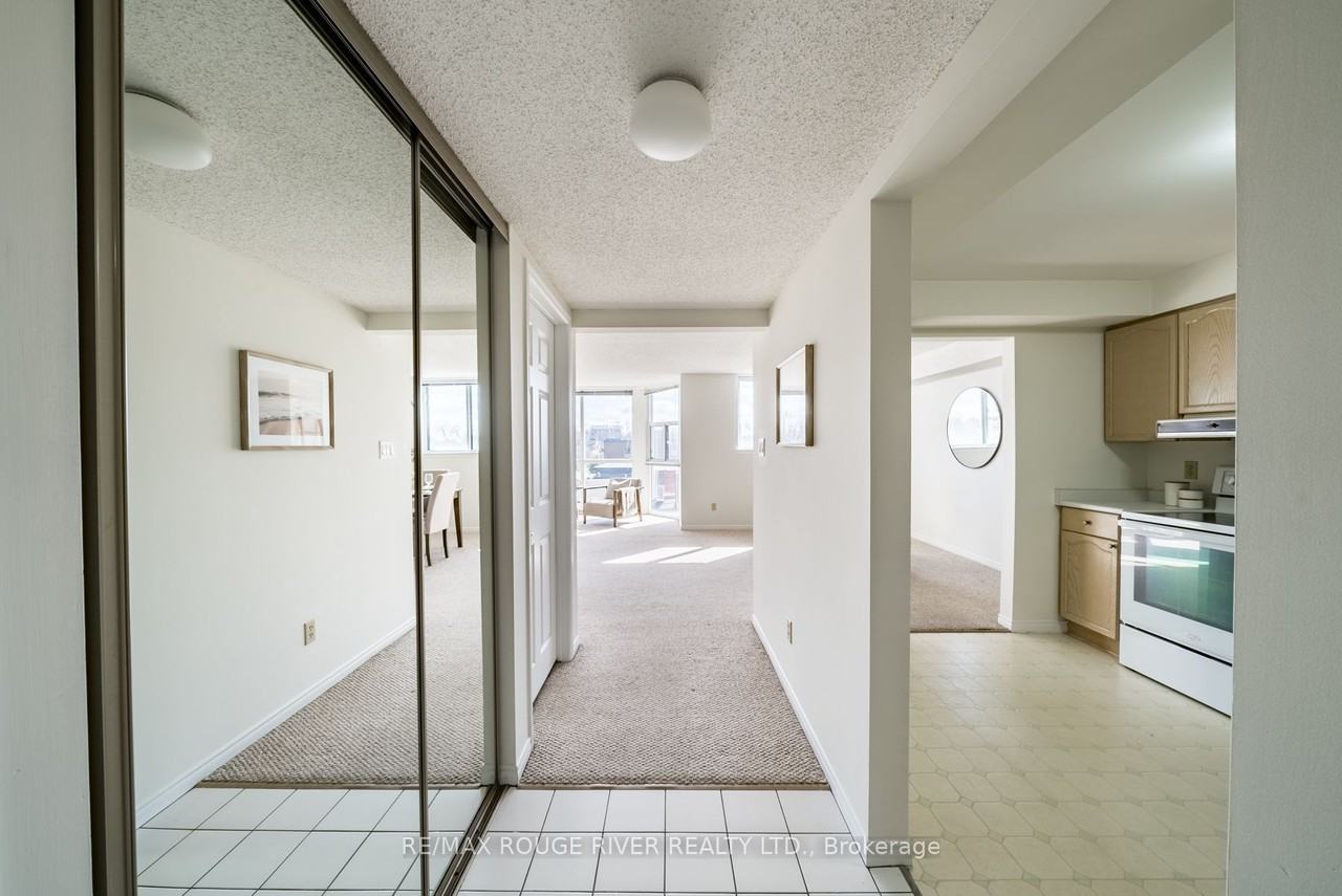 1 Queen Street #302 - Photo 2 of 15