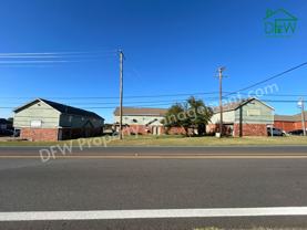809 W Walnut St #B1 - Photo 1 of 1