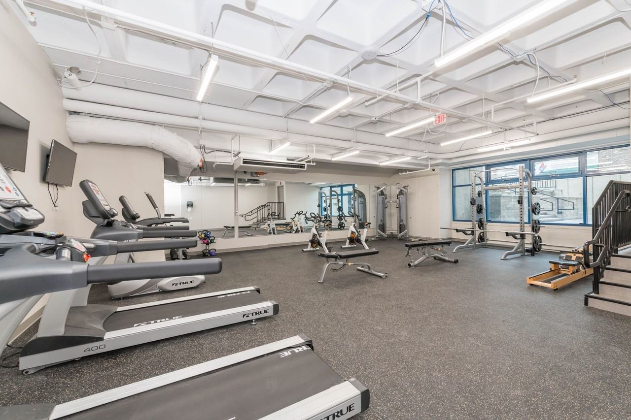 735 West by 3L Living - Photo 5 of 23