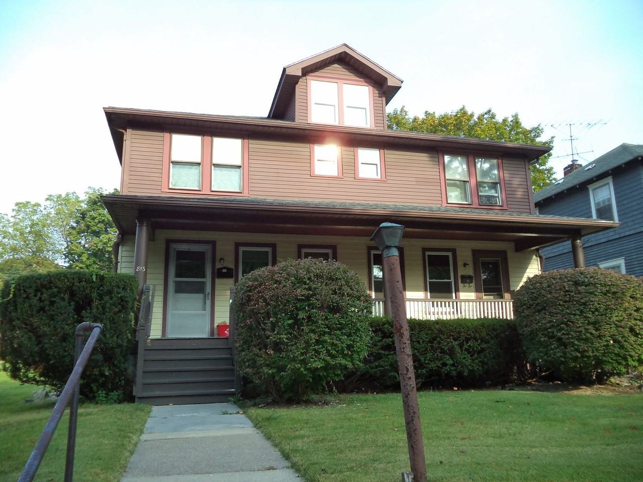 811 W Beaver Ave - Photo 4 of 4