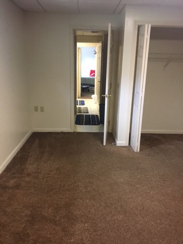 141 S Allen St - Photo 4 of 9