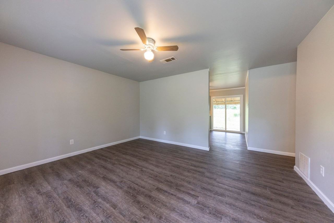 642 Stevenson St - Photo 5 of 28