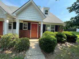 124 Bridgewater Cir - Photo 1 of 1