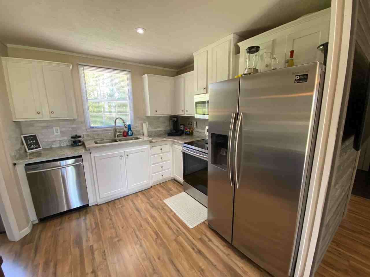 1081 Townsend Rd - Photo 7 of 20