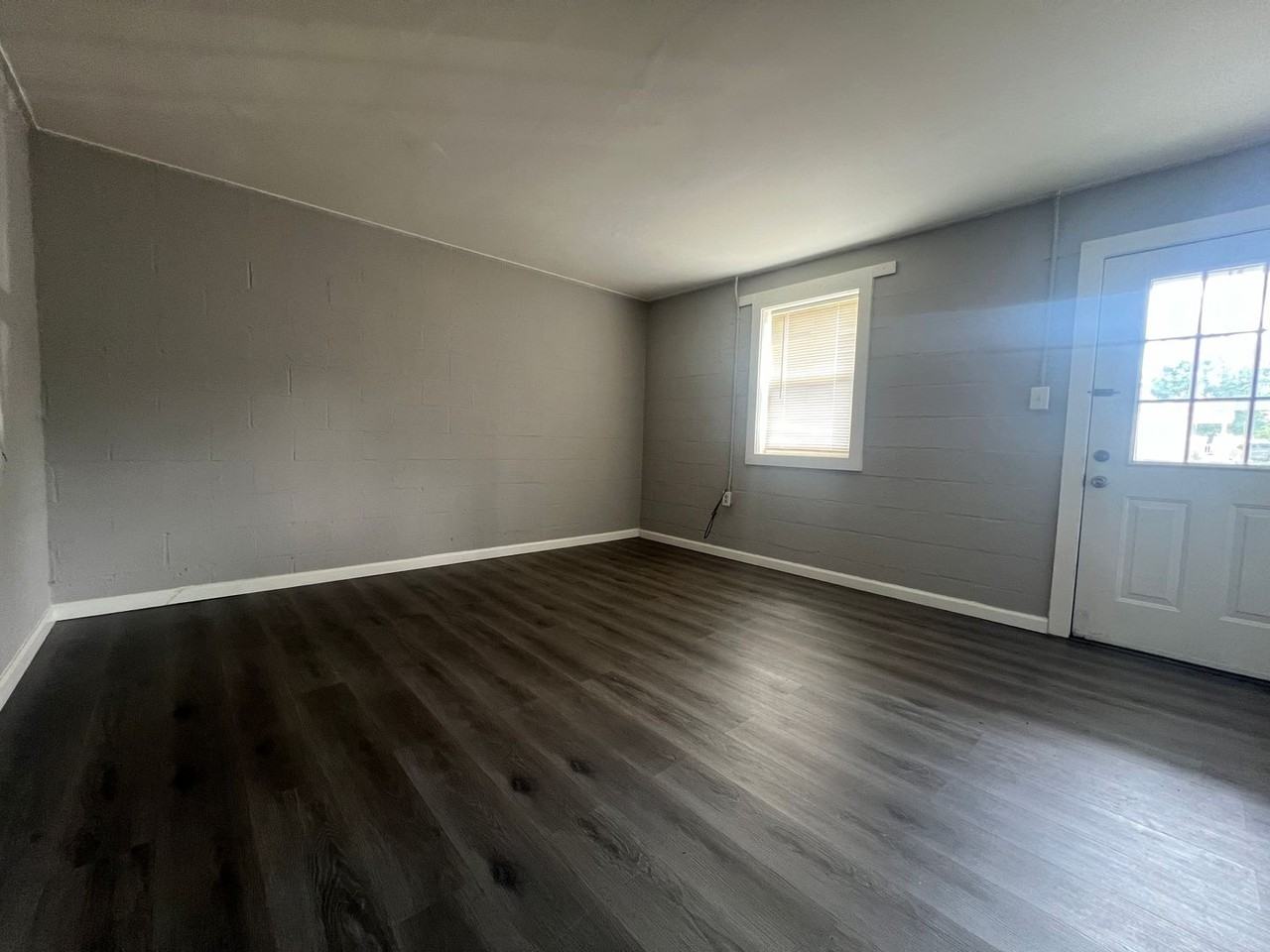 215 N 3rd St - Photo 2 of 13