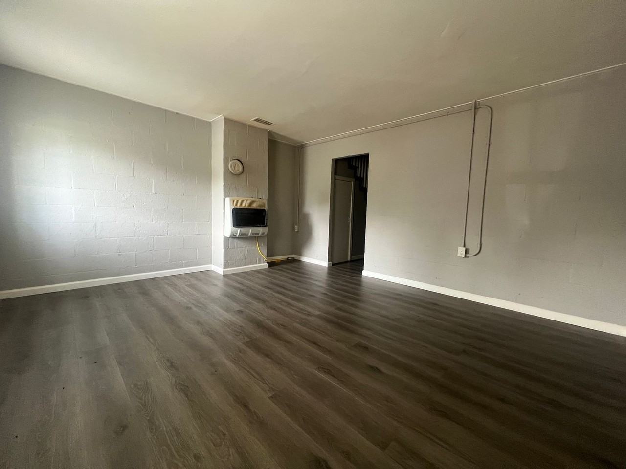 215 N 3rd St - Photo 3 of 13