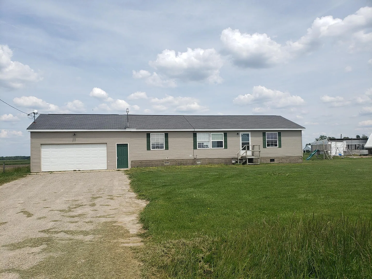 12939 Bingham St - Photo 2 of 24