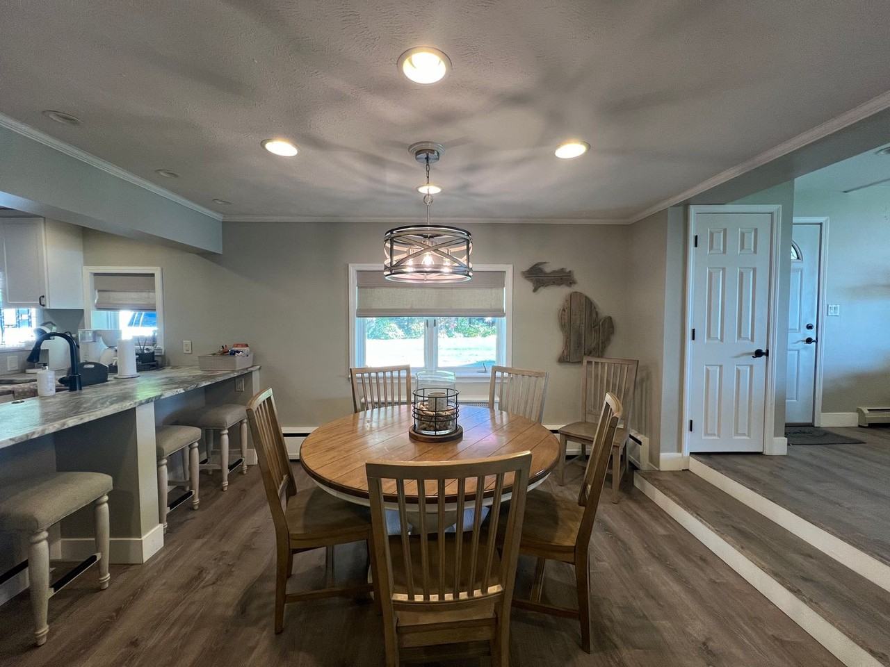 327 Big Bay Dr - Photo 7 of 33