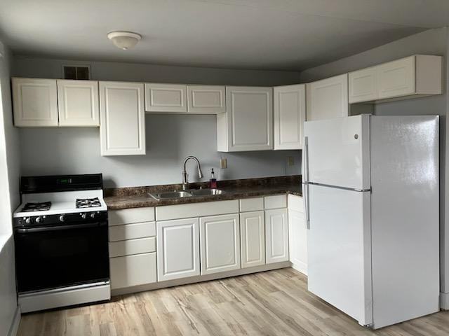 811 N 4th St #2 - Photo 2 of 6