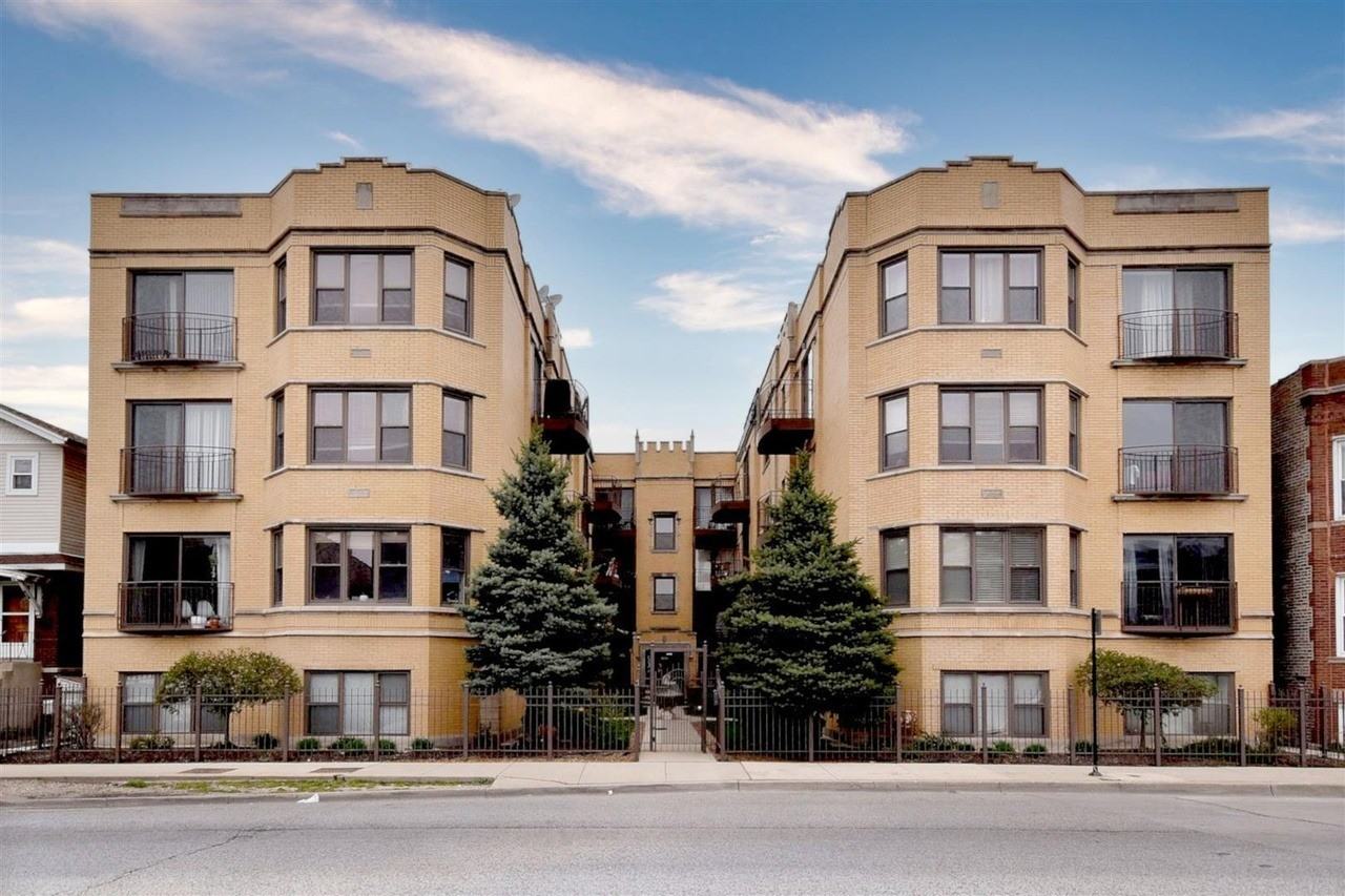 3008 W Addison St #4S