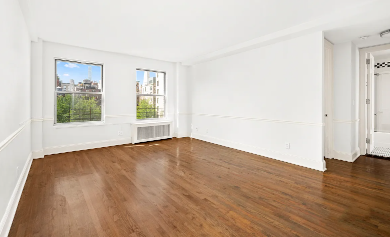 159 E 81st St #7B - Photo 2 of 8