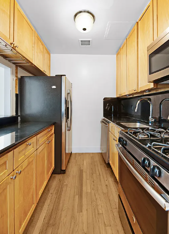 145 E 58th St #PH2 - Photo 2 of 11