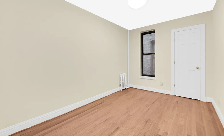 406 East 63rd Street #14 - Photo 4 of 5