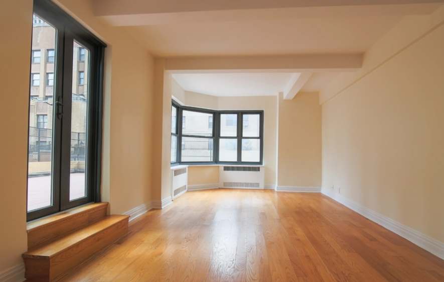 143 E 56th St #12B - Photo 2 of 8