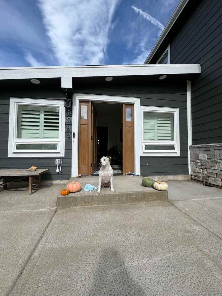 1089 W Stanford Ave #1 - Photo 6 of 7