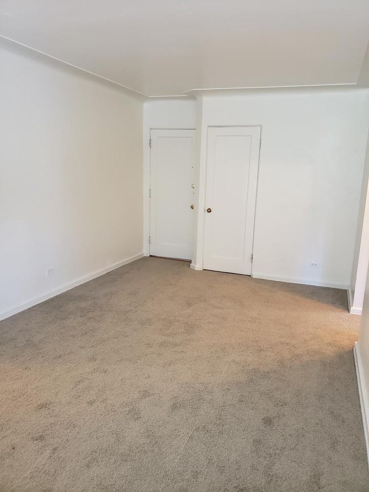 Fillmore Street #18 - Photo 3 of 12