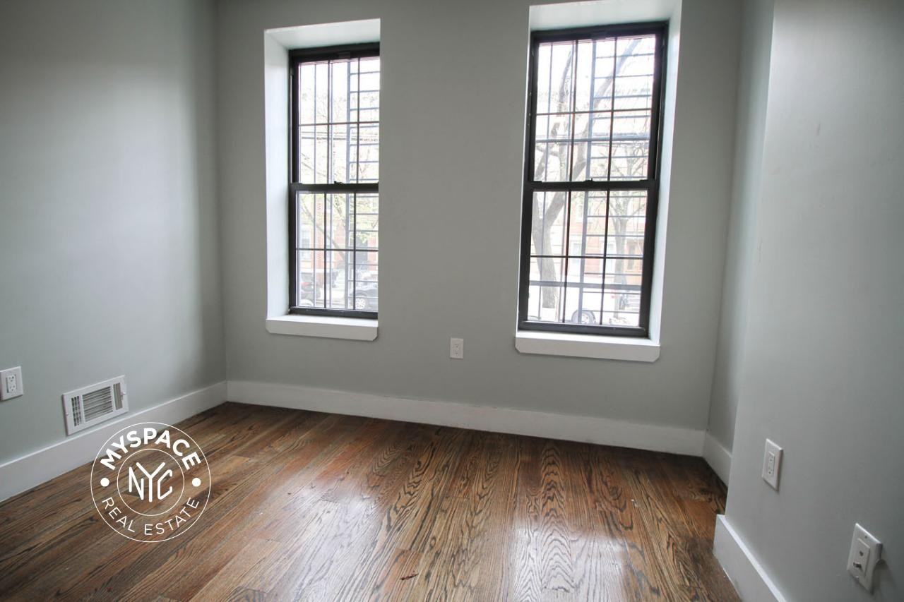 1719 Gates Ave #1L - Photo 5 of 12