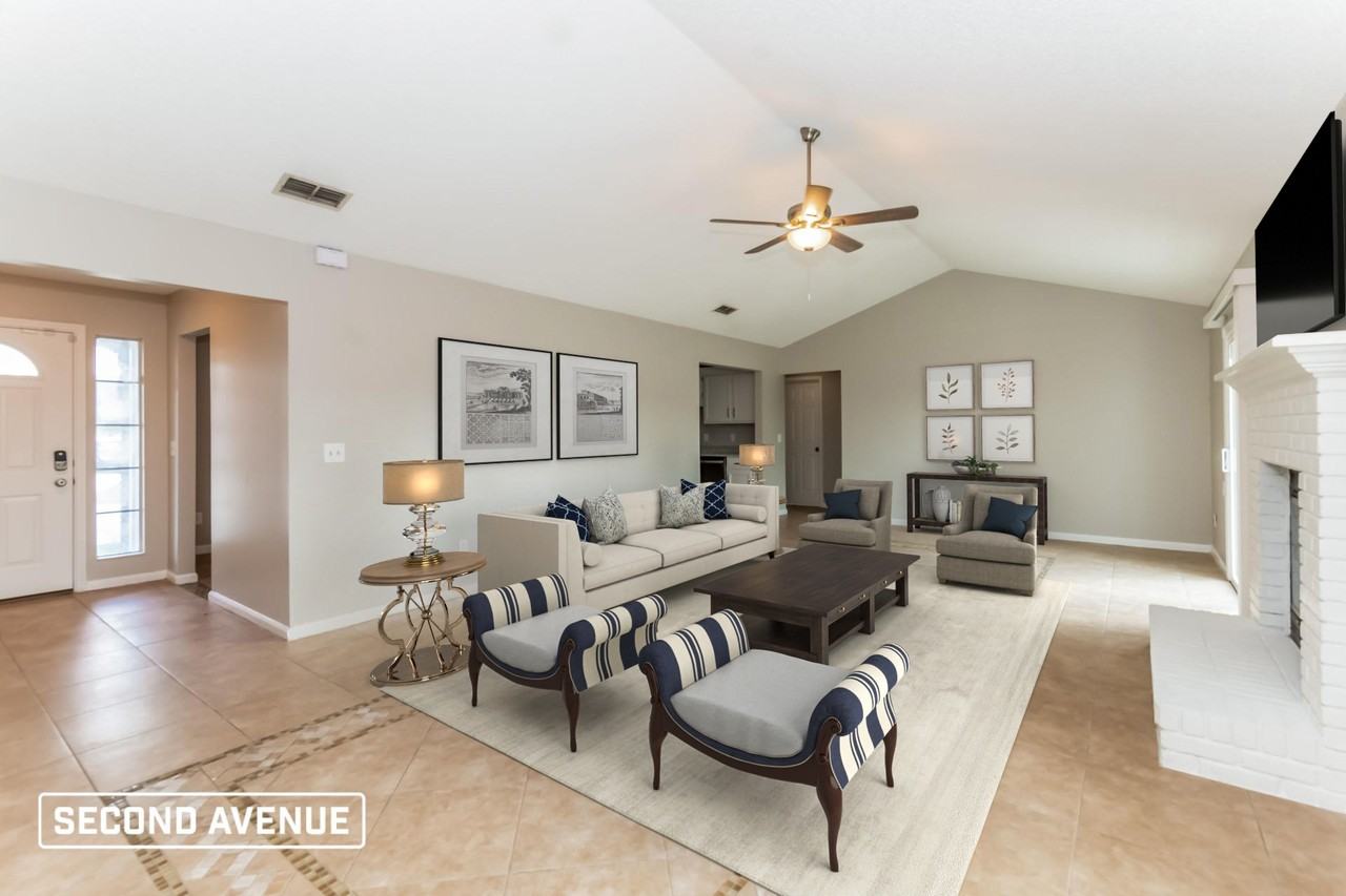 8236 Hot Springs Dr N - Photo 2 of 20