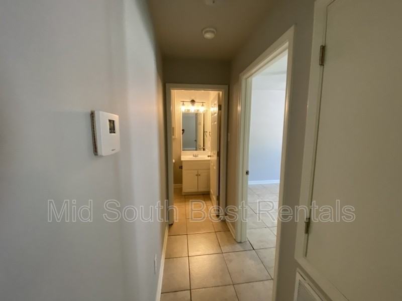 308 Clint Rd #B - Photo 6 of 8