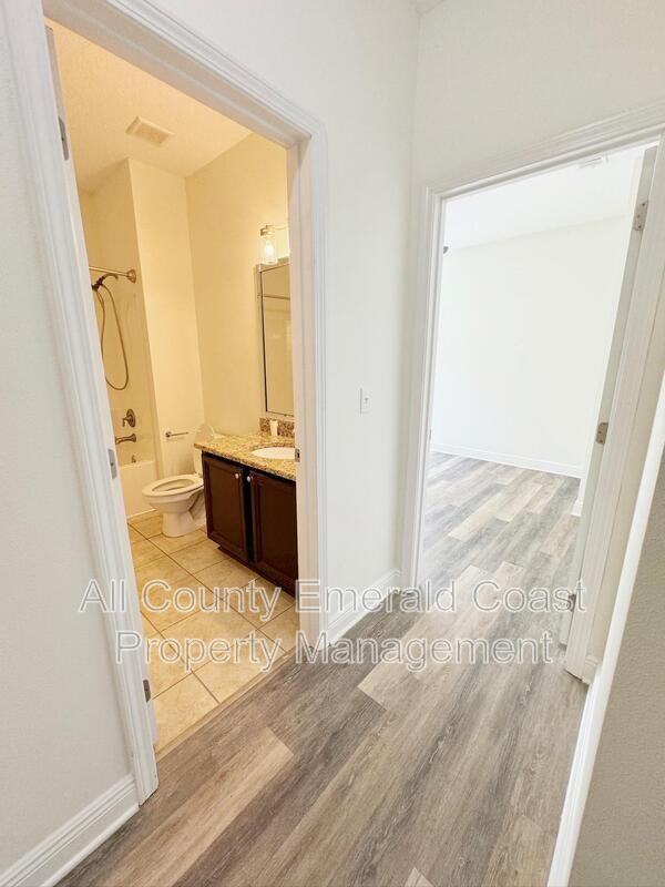 269 Whispering Lake Dr #W269 - Photo 7 of 36