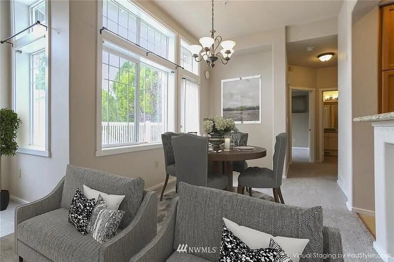 555 Anacortes Ct Ne #103 - Photo 3 of 14