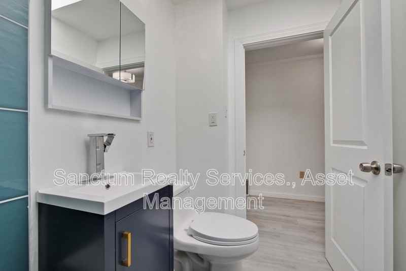 289 Bridgeview Dr - Photo 3 of 18