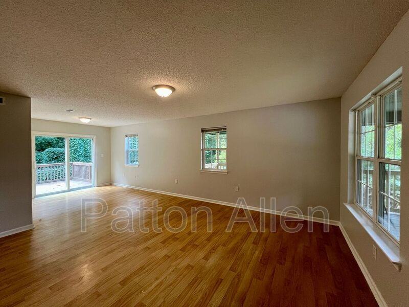 17 Cole St - Photo 3 of 37