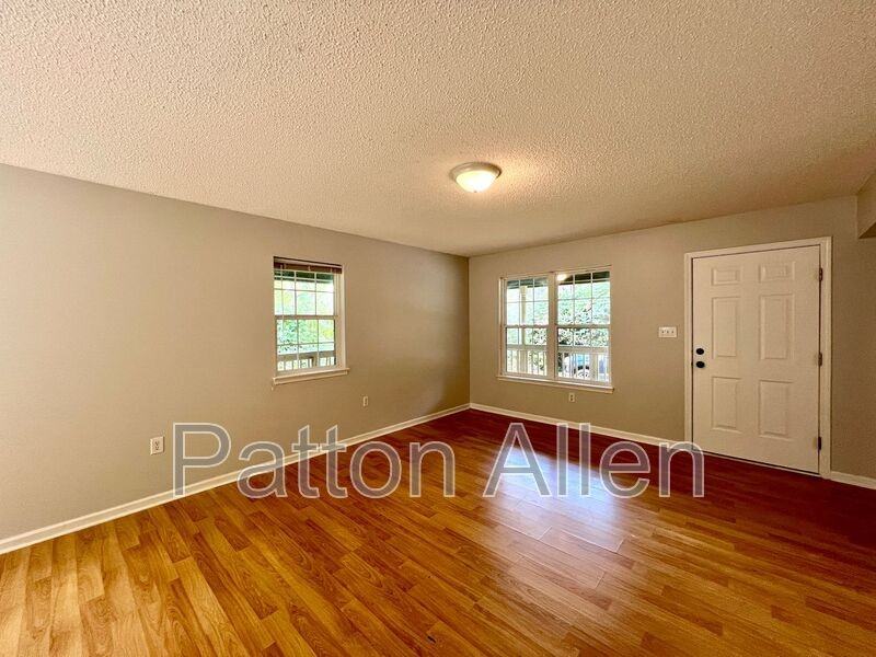 17 Cole St - Photo 4 of 37