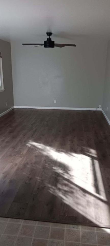 2423 Mariposa Ave - Photo 6 of 10