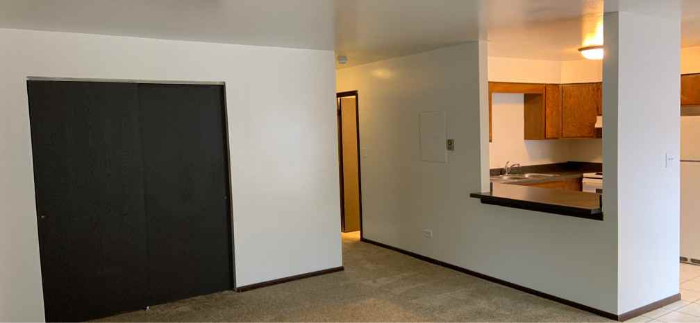 CENTENNIAL 4335 - Photo 2 of 13