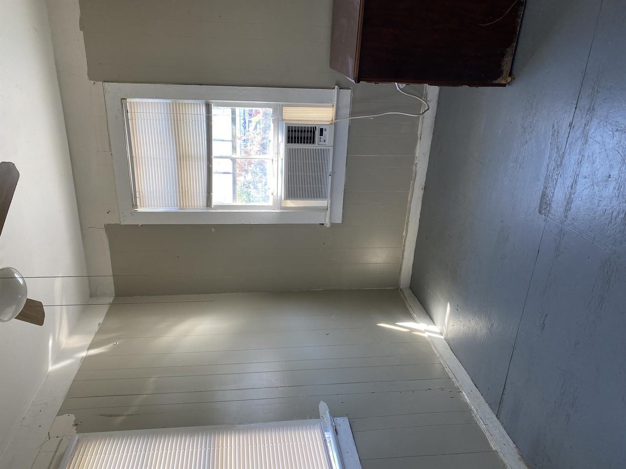 176 West Airline Highway - Photo 7 of 36