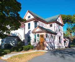 featured image of 123 Dell St