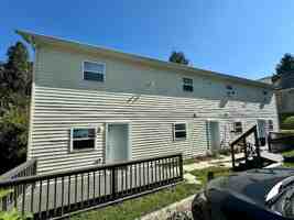 featured image of 646,650,652,658 Hillwood Dr.