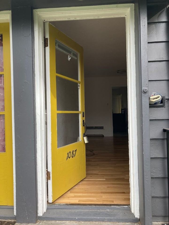 1087 E 19th Ave - Photo 3 of 16