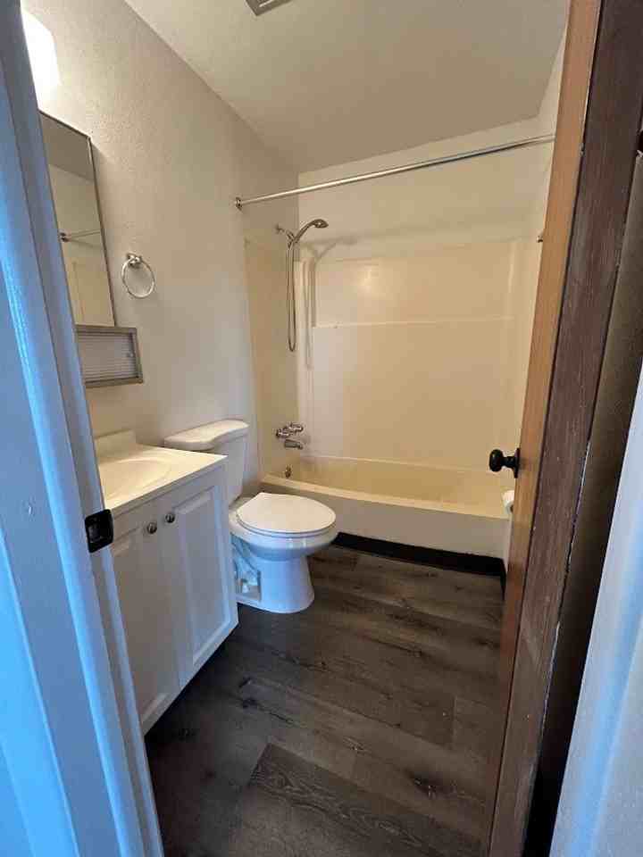 1, 2, & 3 bedroom Apartments  Call for Availabilities! - Photo 6 of 7