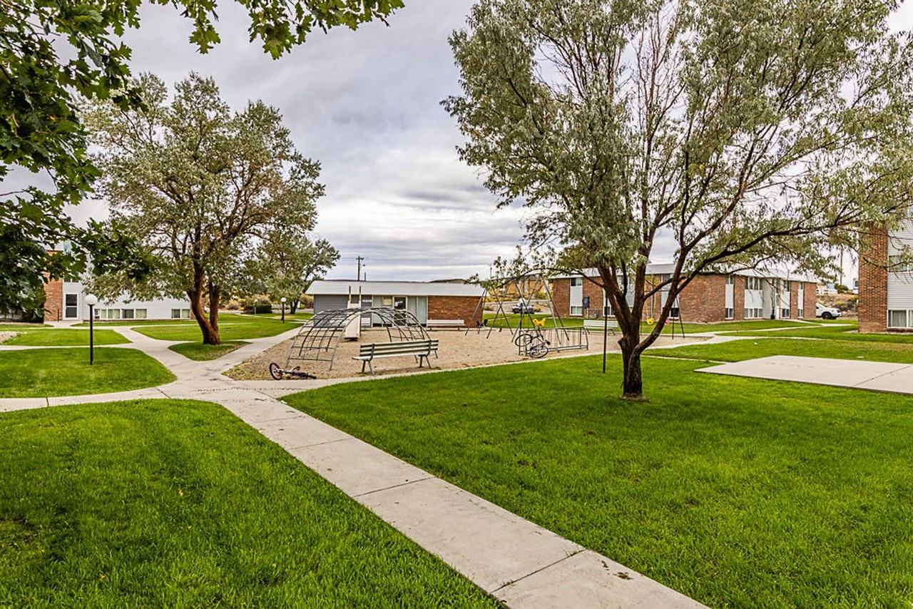 1, 2, & 3 bedroom Apartments  Call for Availabilities! - Photo 7 of 7