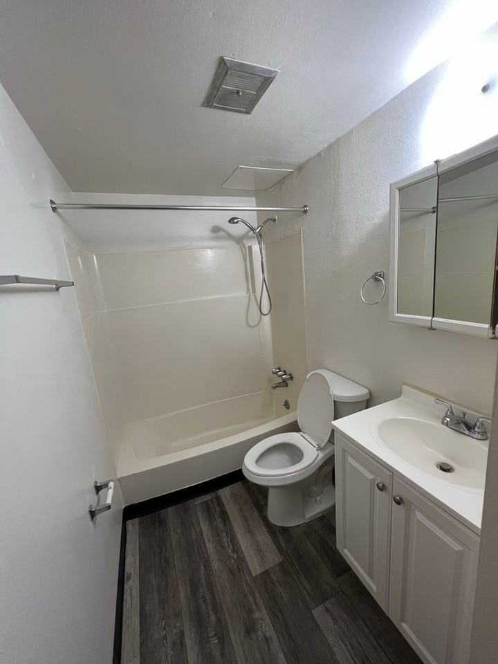 1, 2, & 3 bedroom Apartments  Call for Availabilities! - Photo 6 of 11