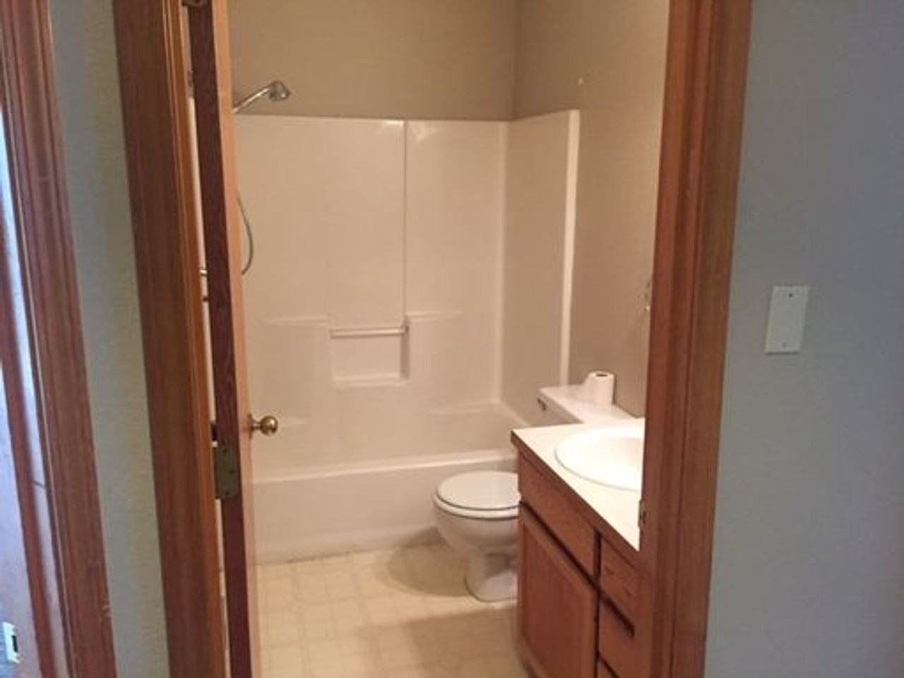 2022 Ne Neil Way #4 - Photo 5 of 9