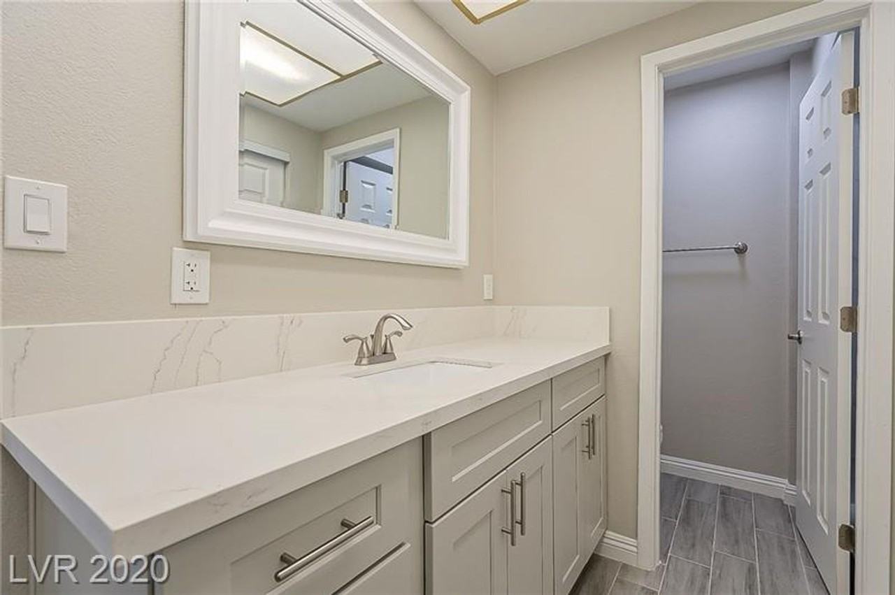 3011 Burton Ave - Photo 5 of 26