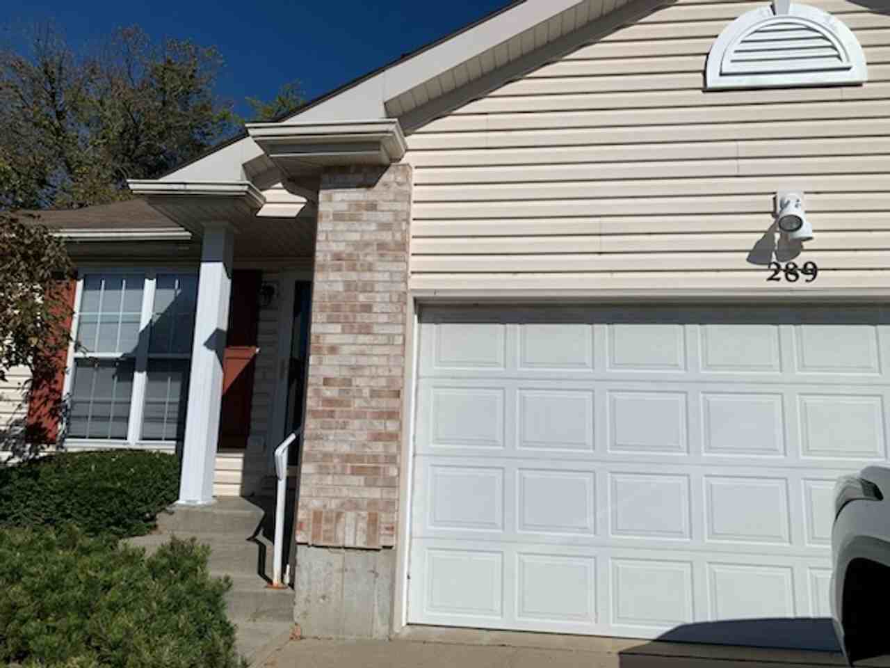 York Lane - Photo 3 of 5