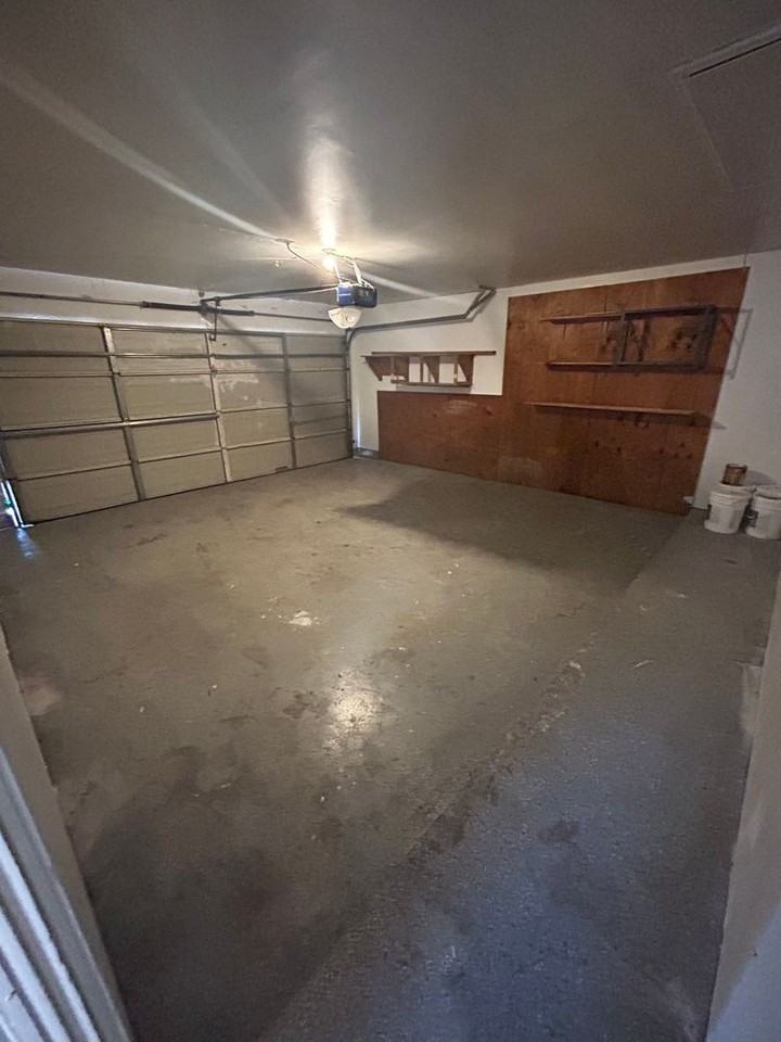 1728 Liberty Ln - Photo 3 of 16