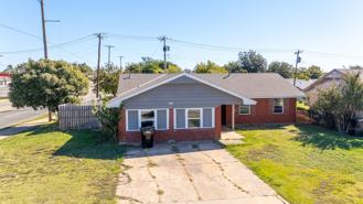 1212 N Janeway Ave - Photo 1 of 1